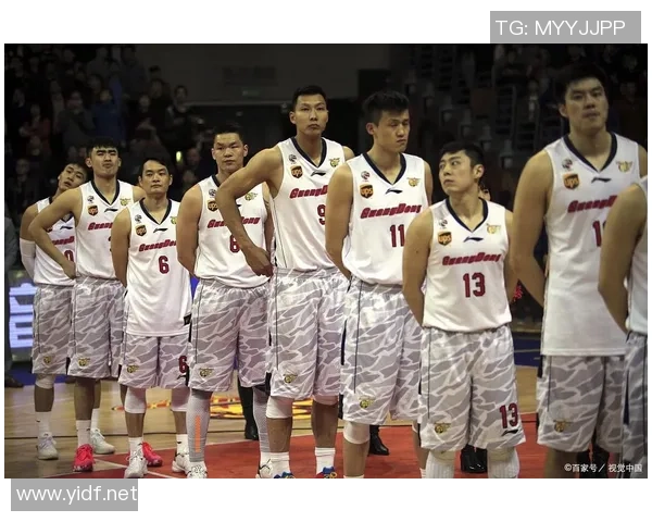 八一男篮对阵同队精彩对决期待球员们展现最佳状态与团队合作精神 八一男篮对阵同队精彩对决期待球员们展现最佳状态与团队合作精神