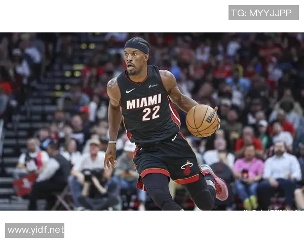 吉米巴特勒领衔热火队奋战季后赛展现领袖风范与不屈精神 吉米巴特勒领衔热火队奋战季后赛展现领袖风范与不屈精神