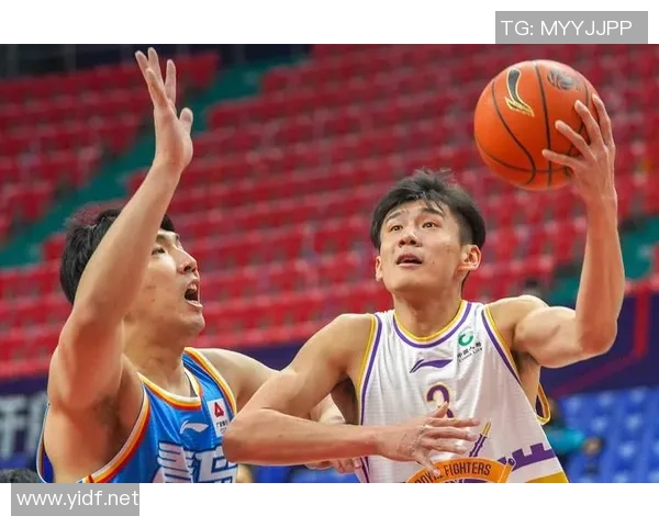 吴前的篮球之路:从青涩少年到CBA明星的成长历程与心路历程 吴前的篮球之路:从青涩少年到CBA明星的成长历程与心路历程