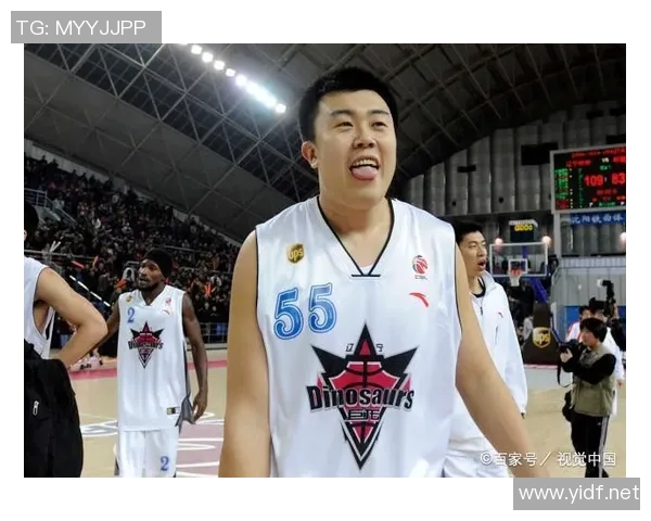 常林的篮球之路:从青涩少年到职业球员的成长故事与奋斗历程 常林的篮球之路:从青涩少年到职业球员的成长故事与奋斗历程