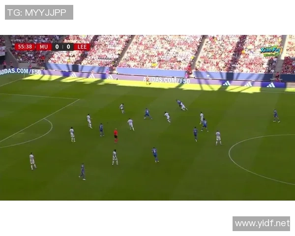 曼联对阵利兹联在线直播全程回顾与精彩瞬间分析 曼联对阵利兹联在线直播全程回顾与精彩瞬间分析