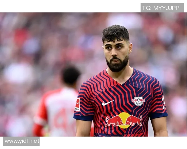 格瓦迪奥尔：年轻后卫的崛起与未来在国际足坛的无限可能性